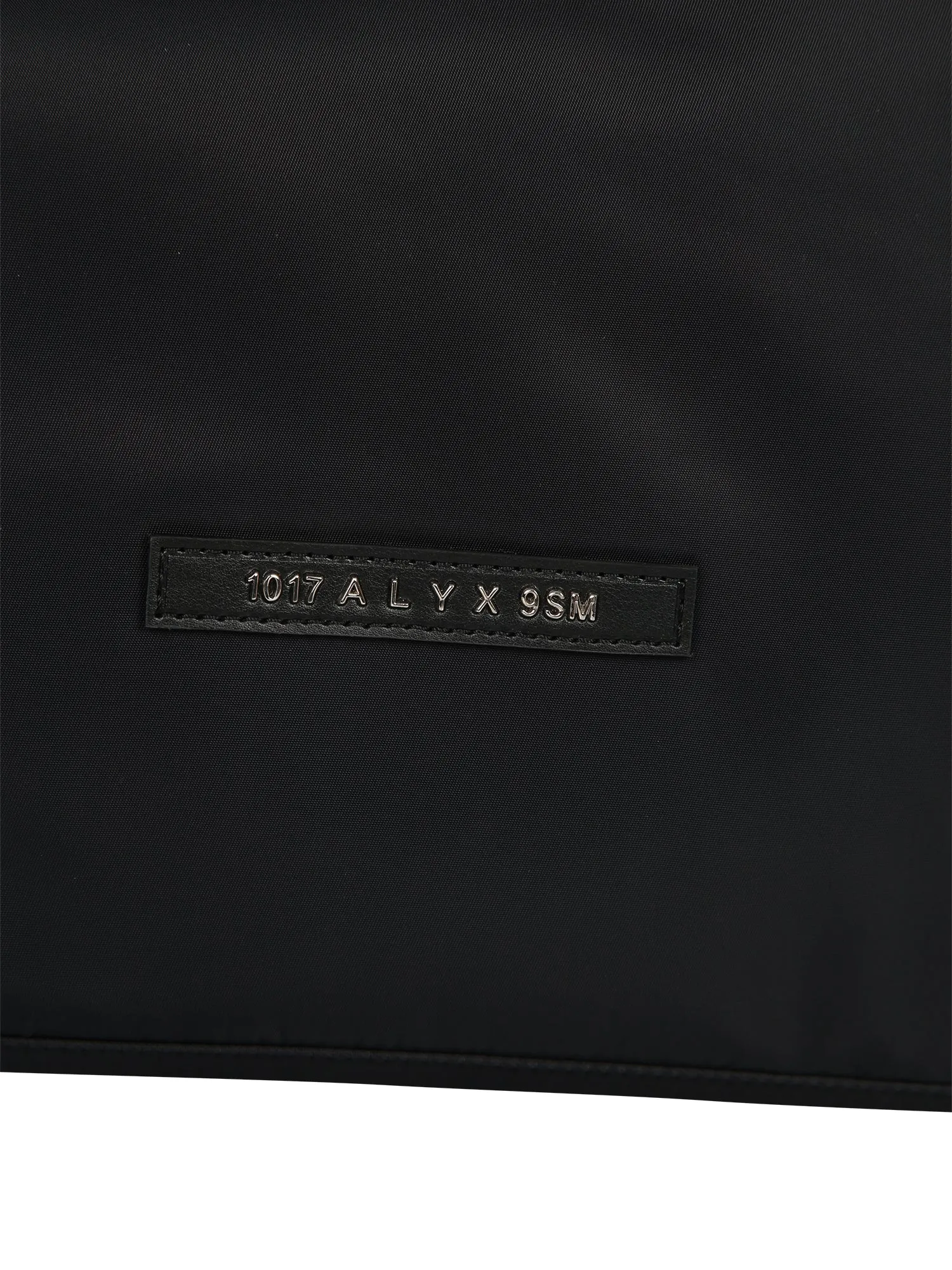 1017 ALYX 9SM Logo Patch Zip Detailed Tote Bag