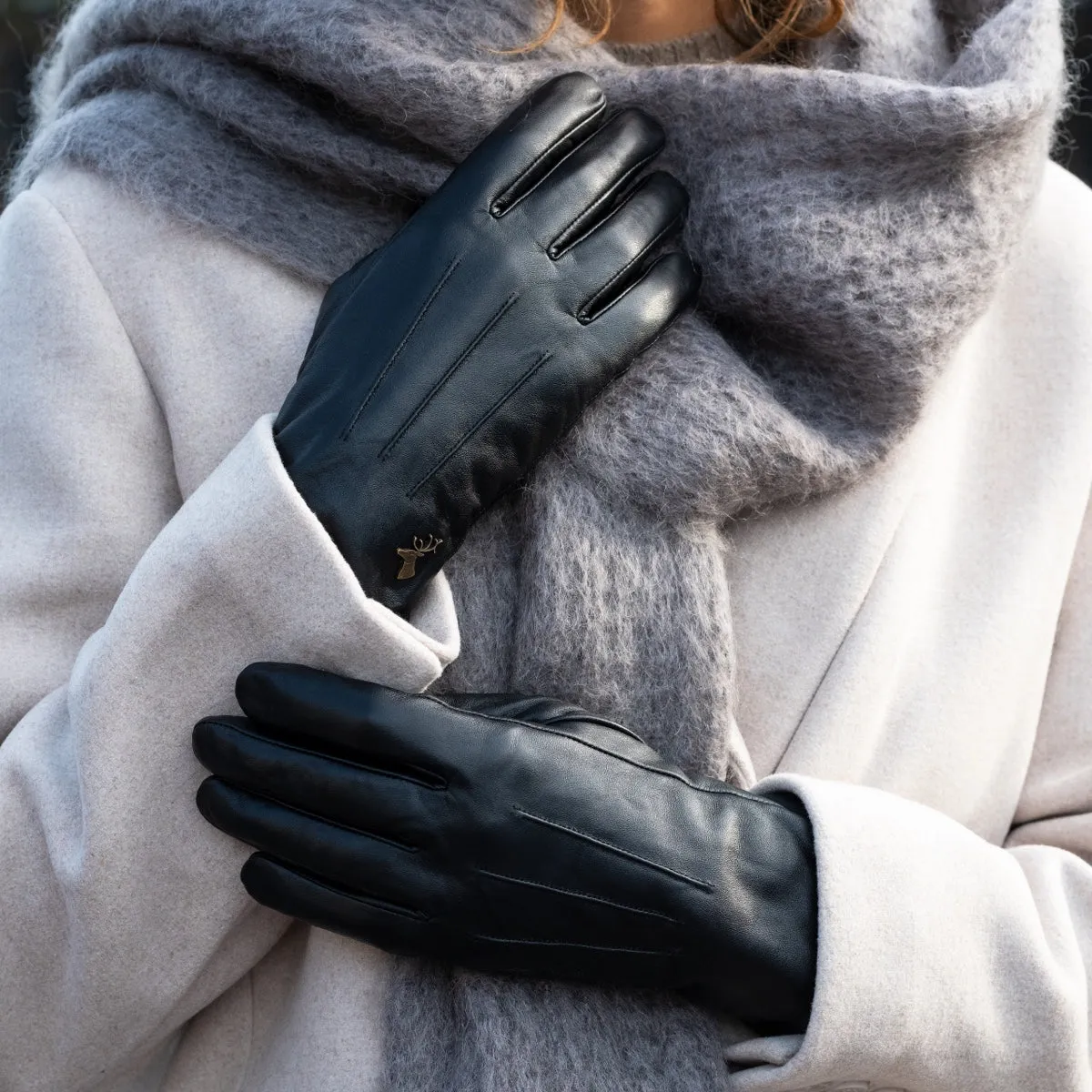 Lily (black) - sheepskin leather gloves with warm fleece lining & touchscreen feature