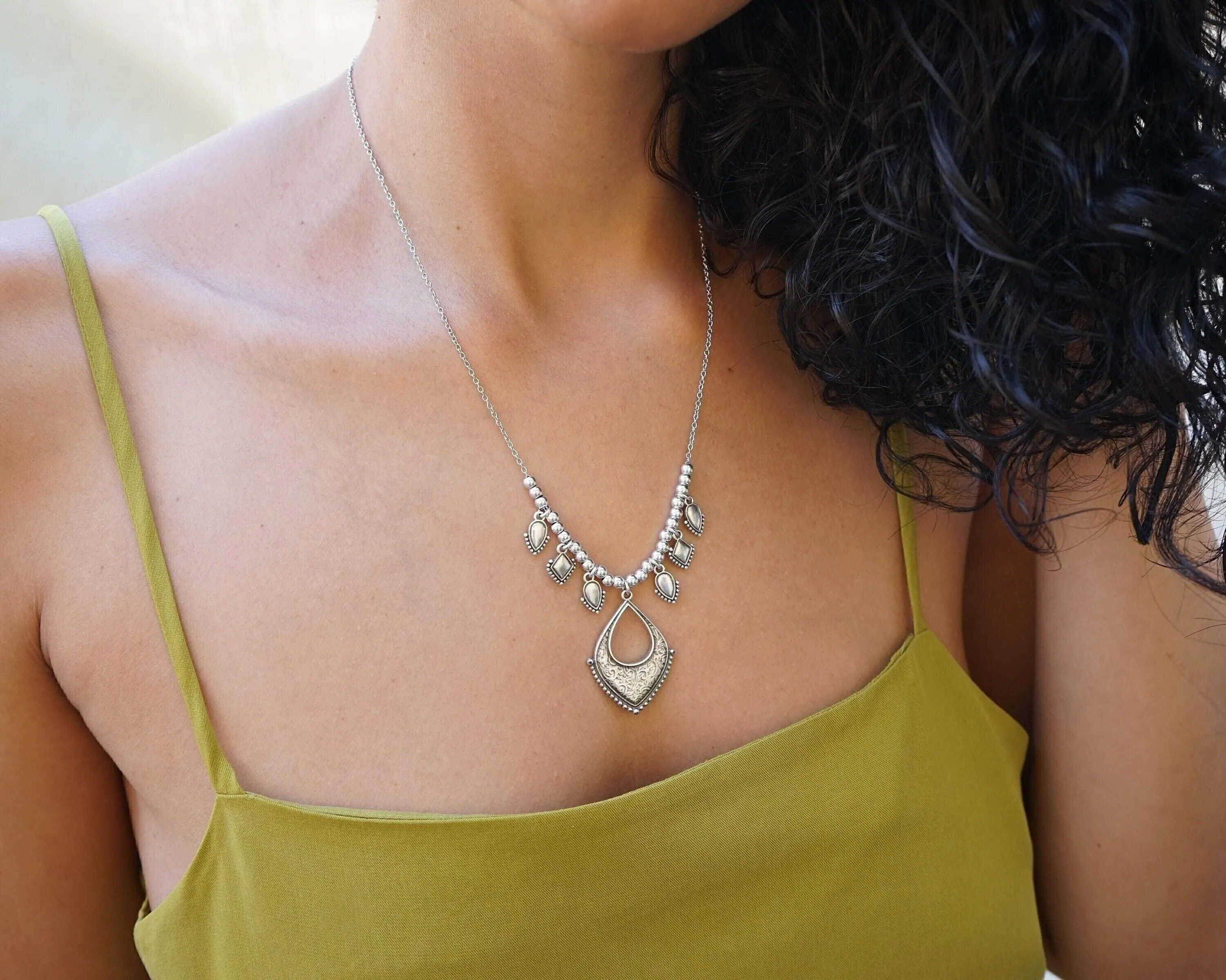 Silver Chandelier Rhombus Necklace