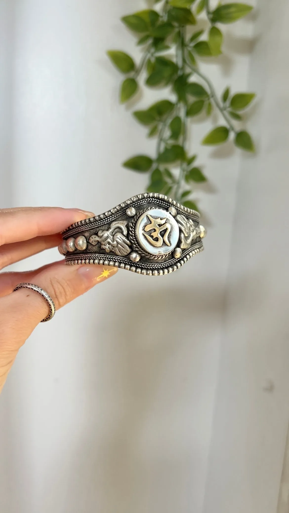 Vintage Om • Cuff